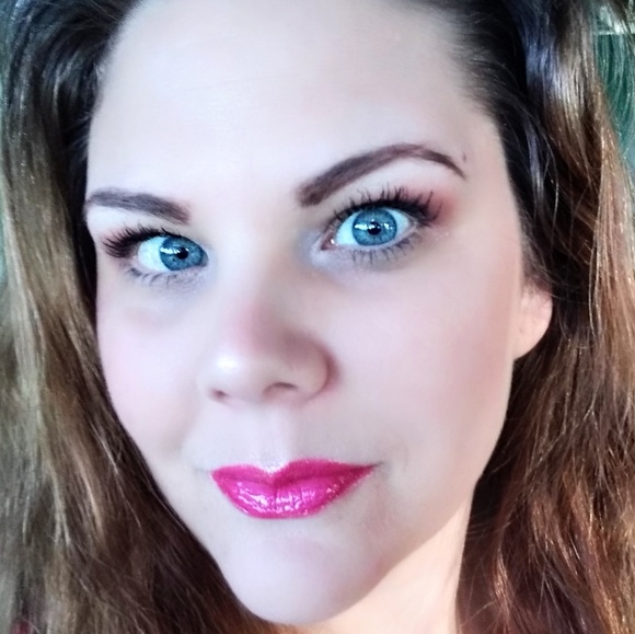 Kiss for a Cause LipSense Kit - Picture 2 of 4